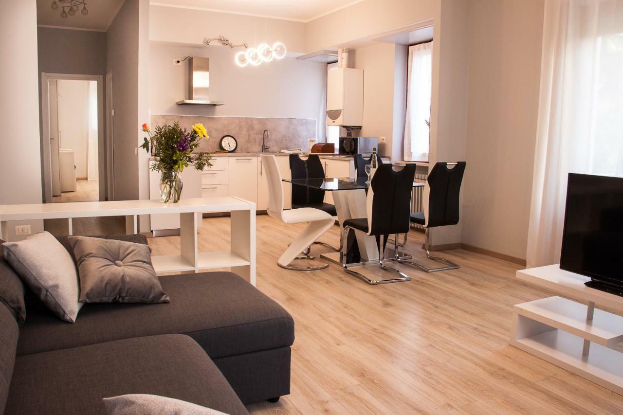 Lg Apartment สเตรซา ภายนอก รูปภาพ