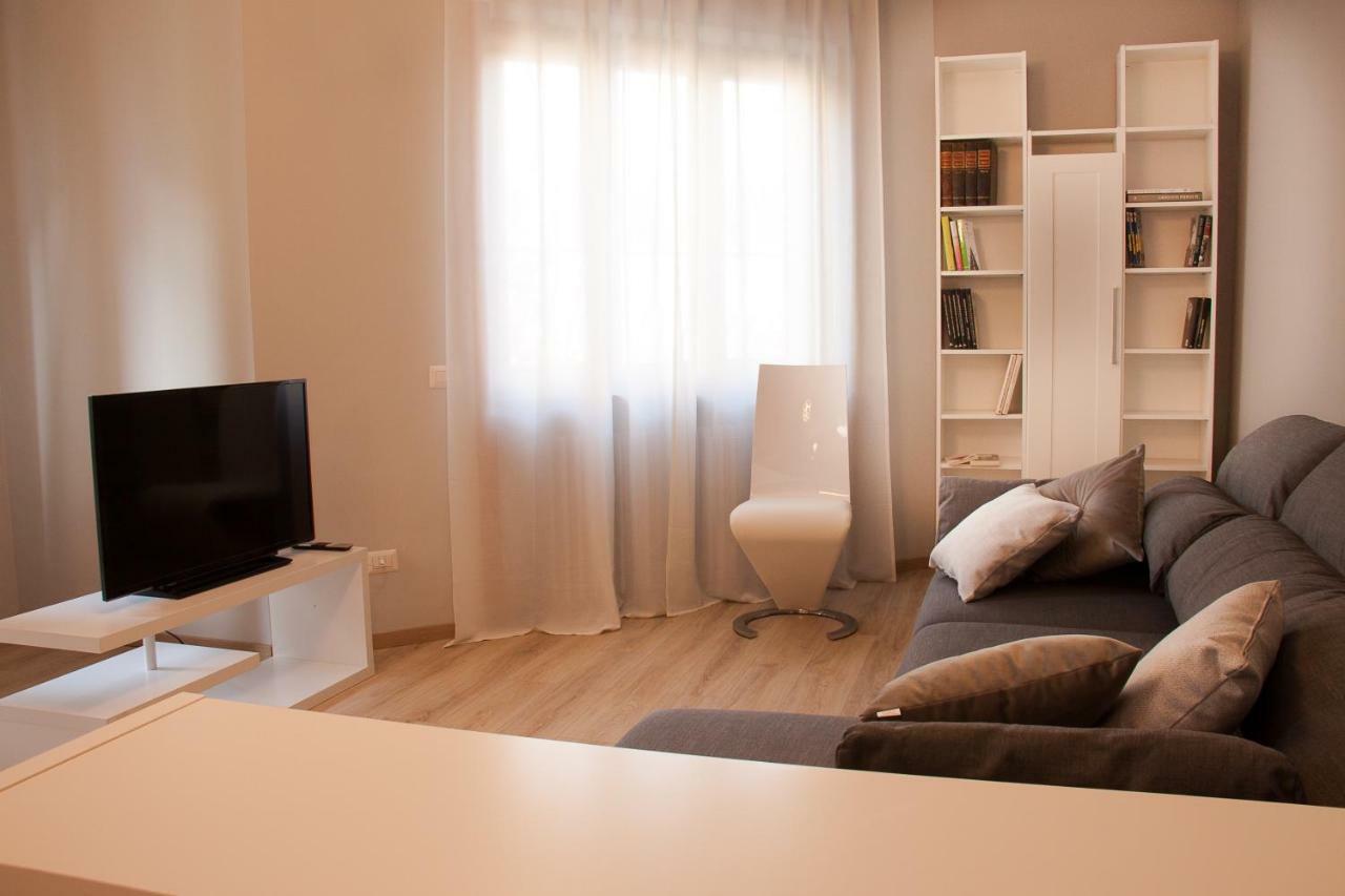Lg Apartment สเตรซา ภายนอก รูปภาพ